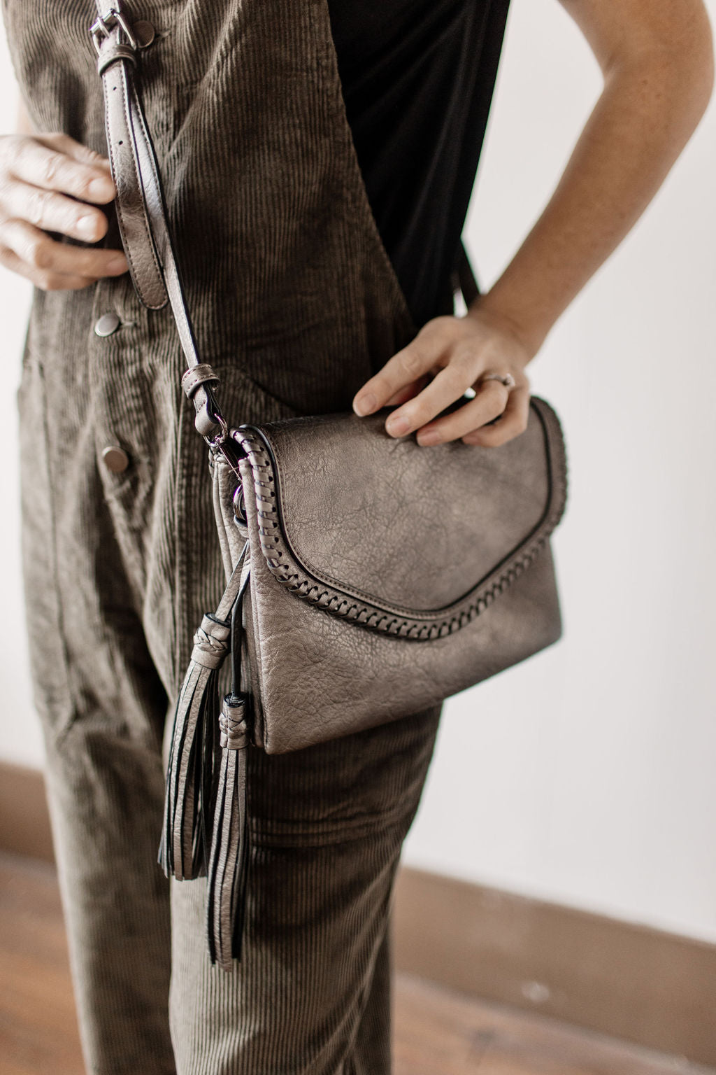 Sloane leather handbag