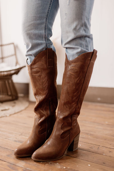 Walk All Over You Western Dakota Boots